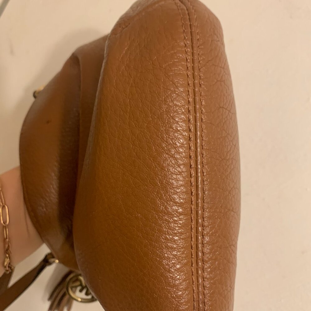 Michael Kors Brown Pheobe Pebbled Leather Handbag Crossbody - Picture 5 of 16